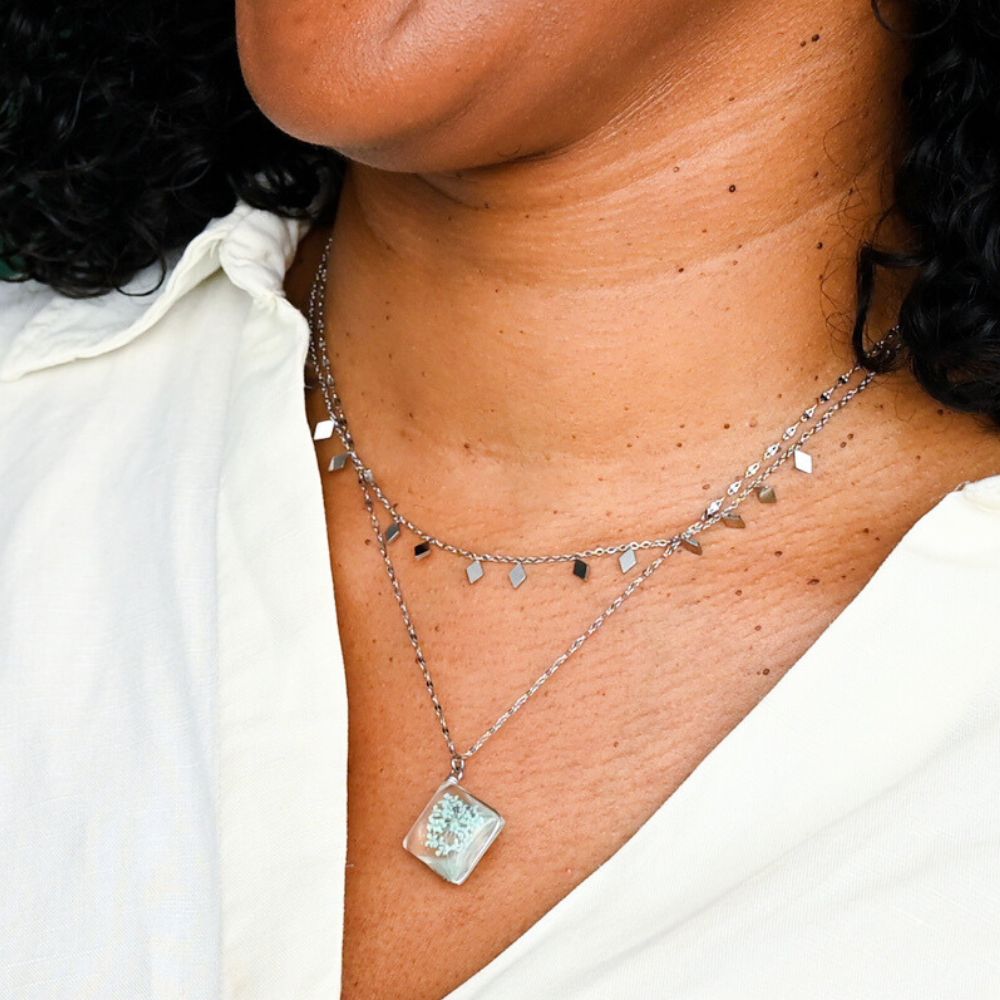 Forever Mint in Bloom Pendant Necklace