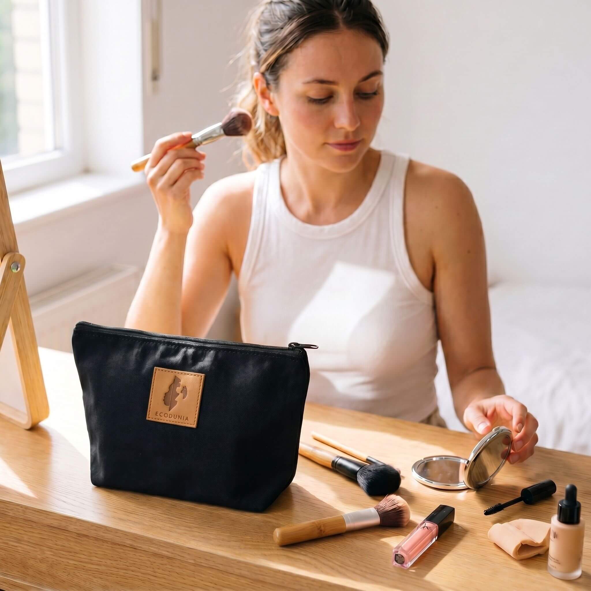 Ren Canvas Makeup Bag – Fair Trade Cosmetic & Toiletry Pouch