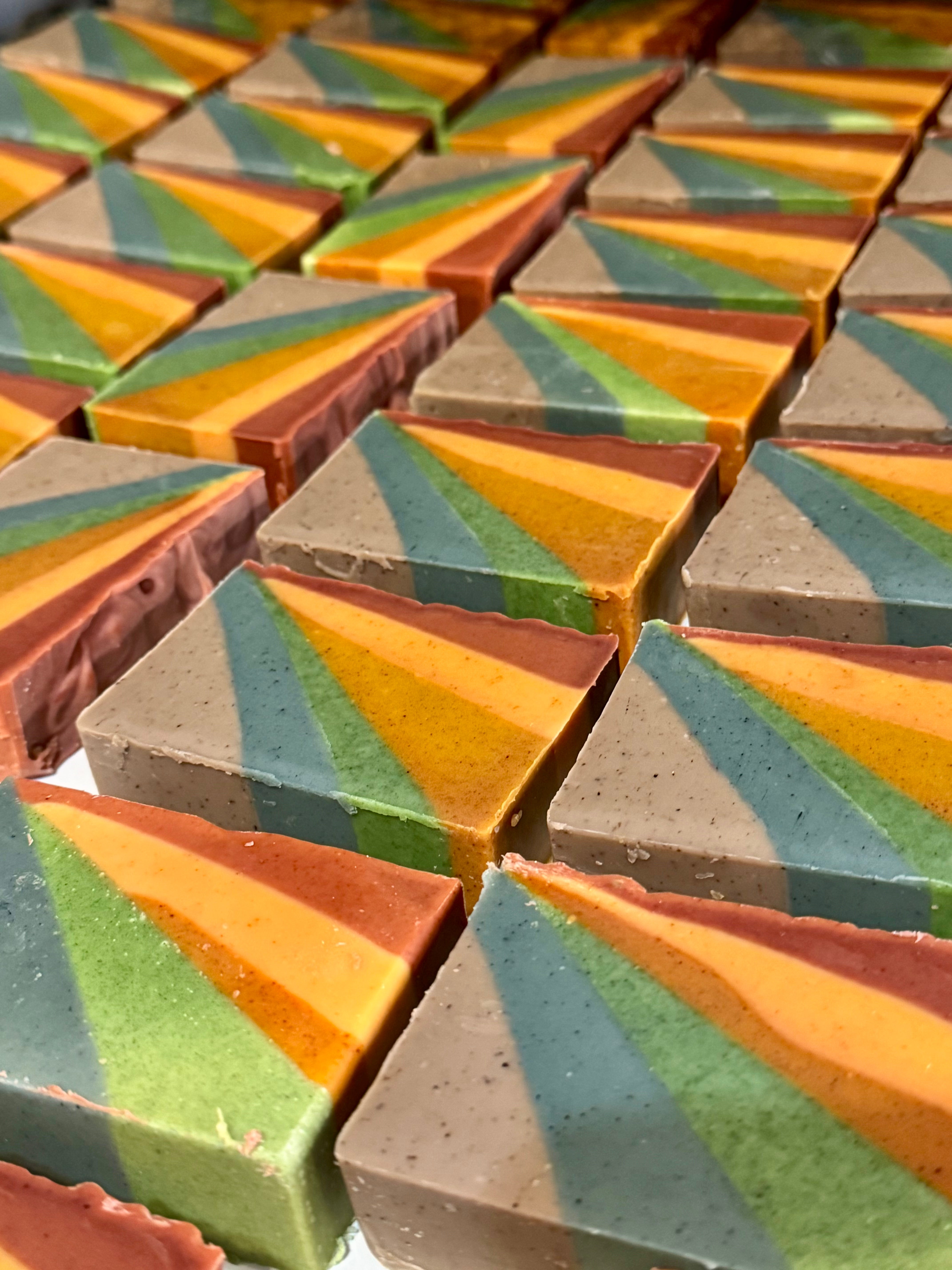 Rainbow Sunburst