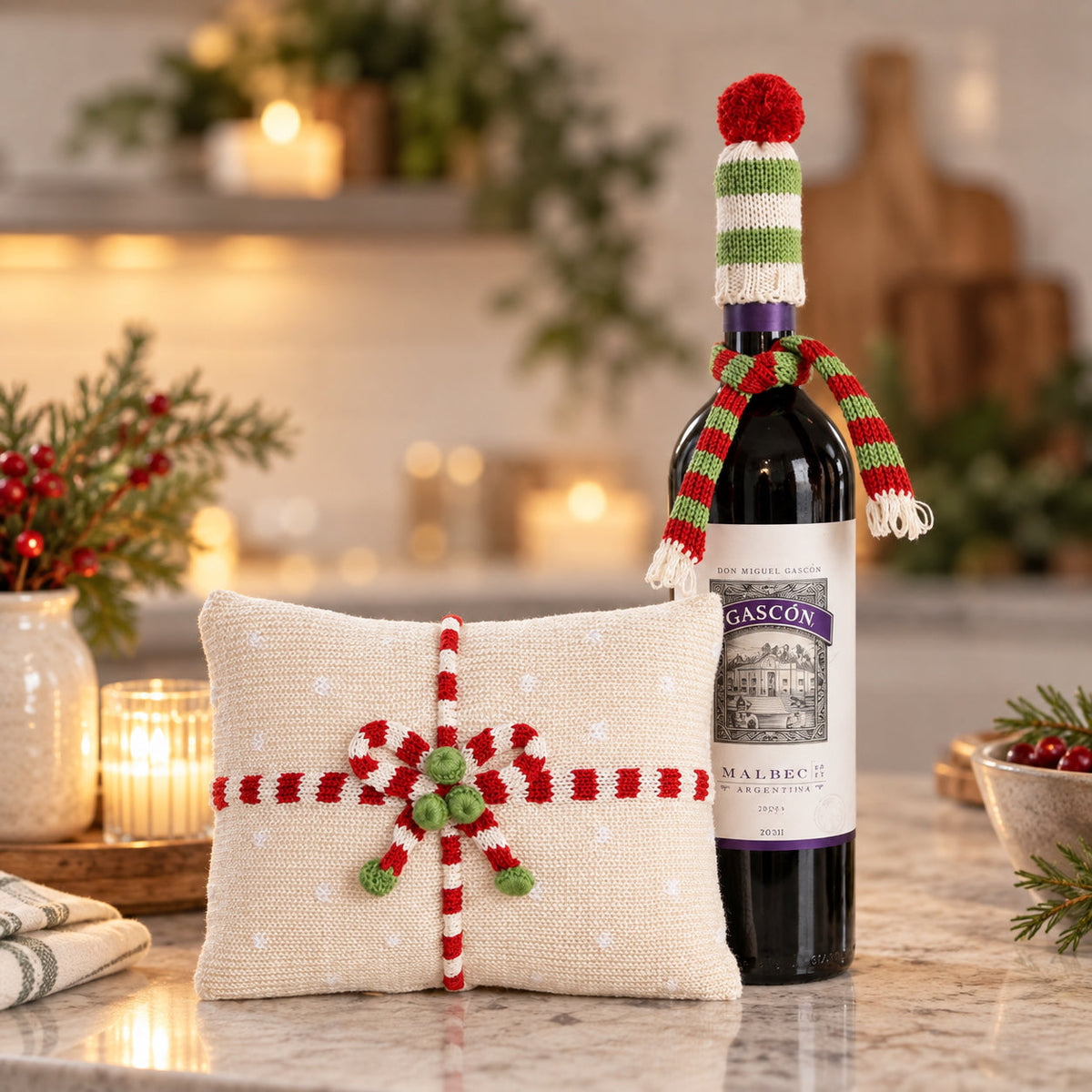 Wine Bottle Topper in Green