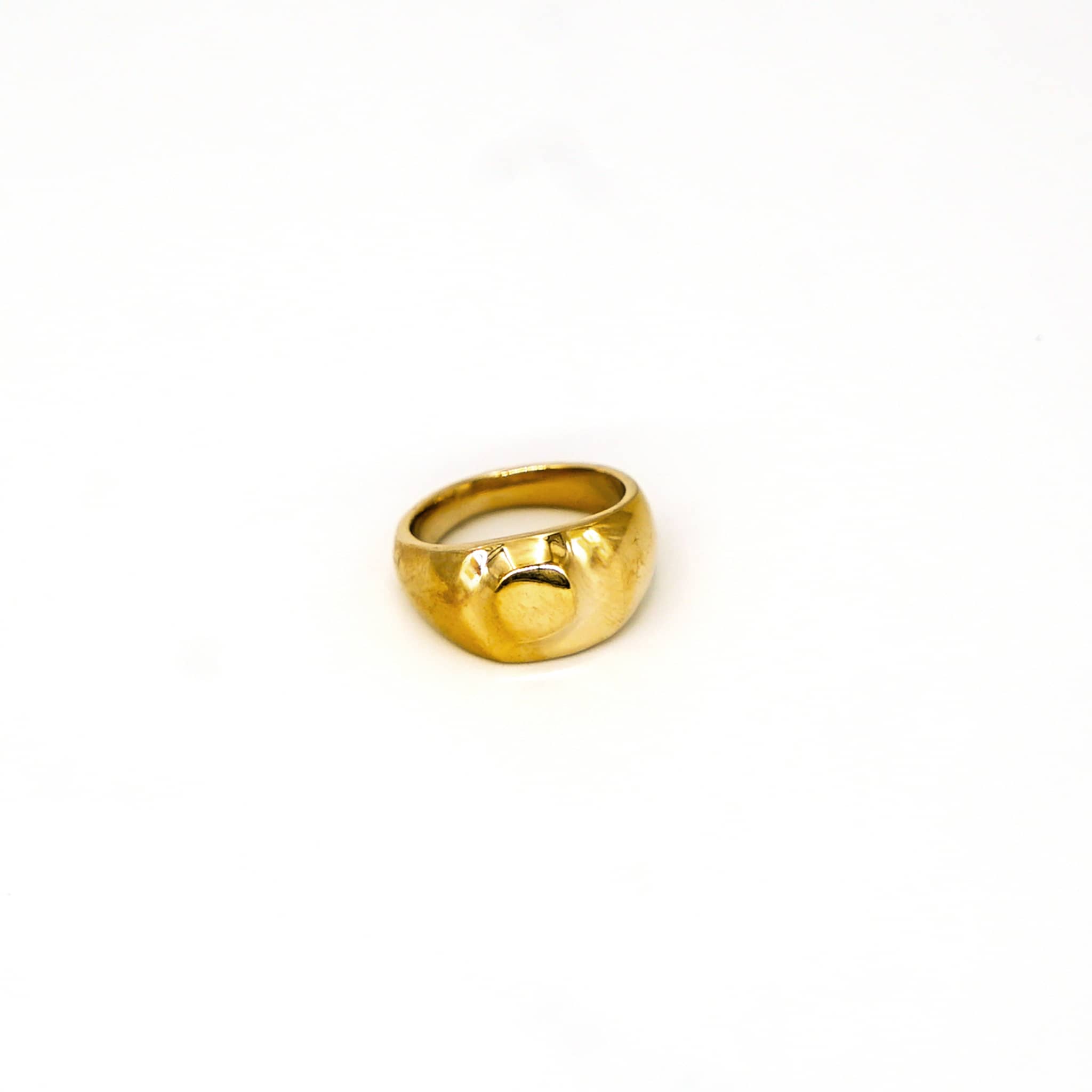 Dot Signet Band Ring | Nola