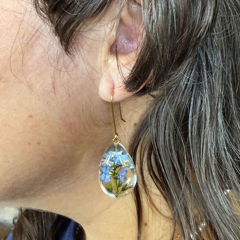 Resin Dew Drop Earrings with Forget-me-not Flowers