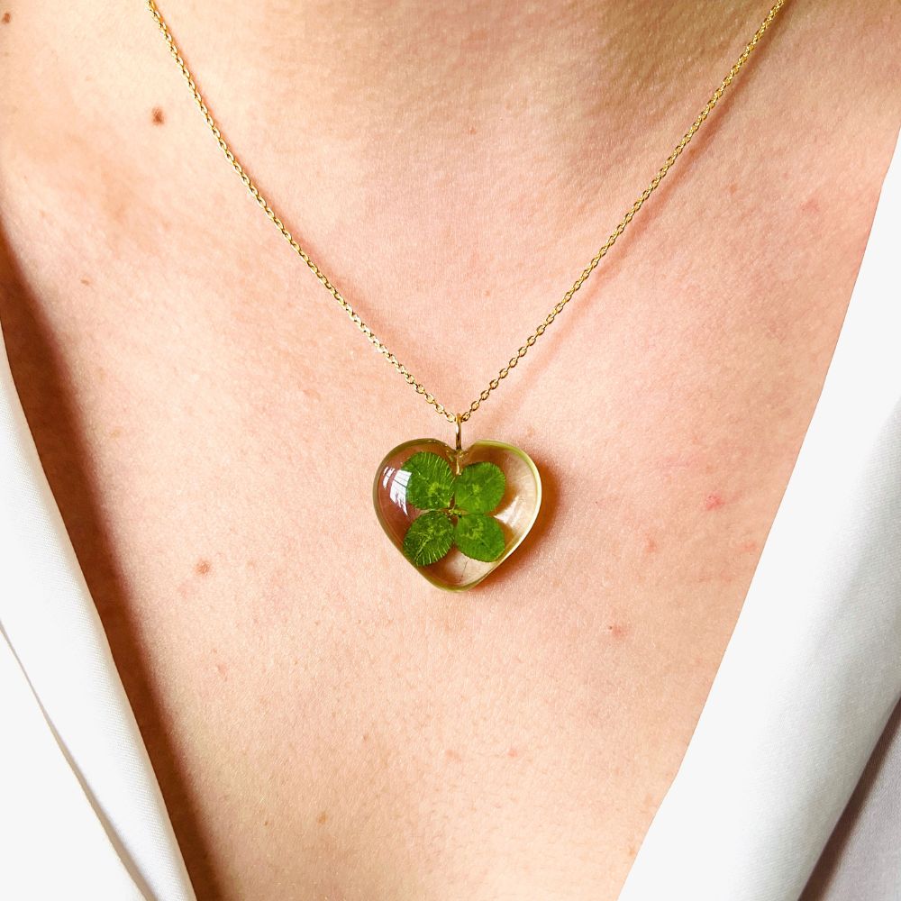 Four Leaf Clover Heart Pendant Necklace