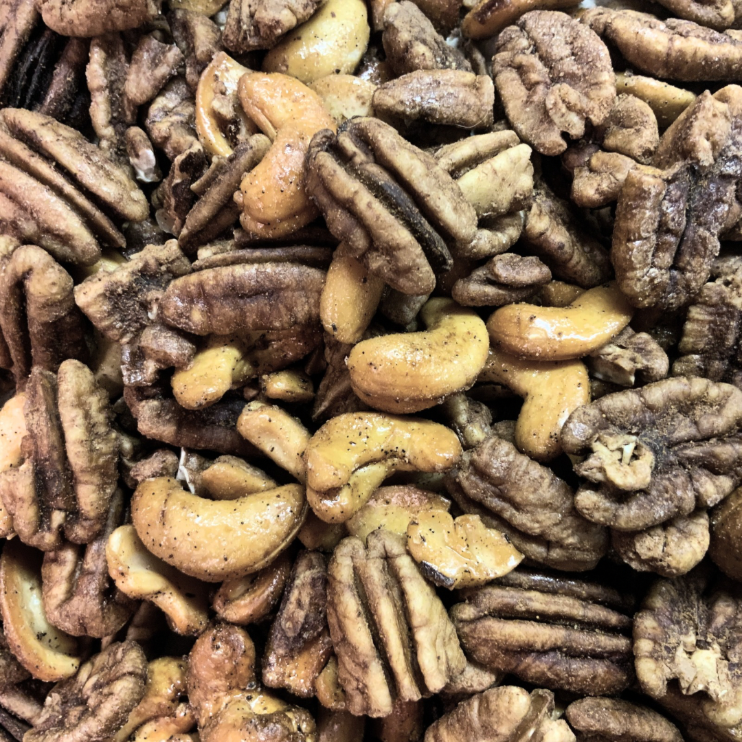 Jim Beam® Bourbon Ole Fashn’d Roasted Pecan & Cashew Mix