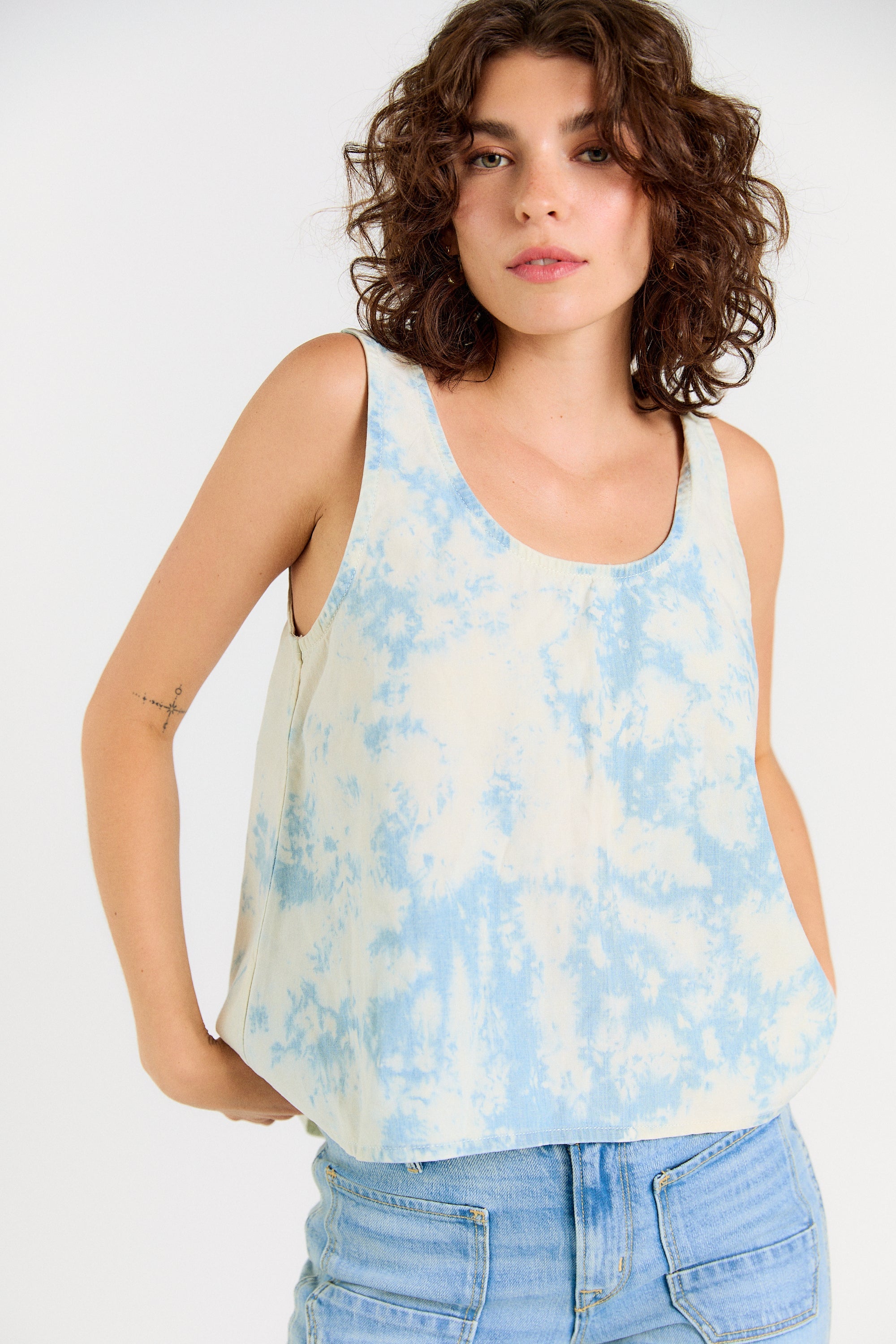 Wabi Sabi Crop Tank - Sky Wash