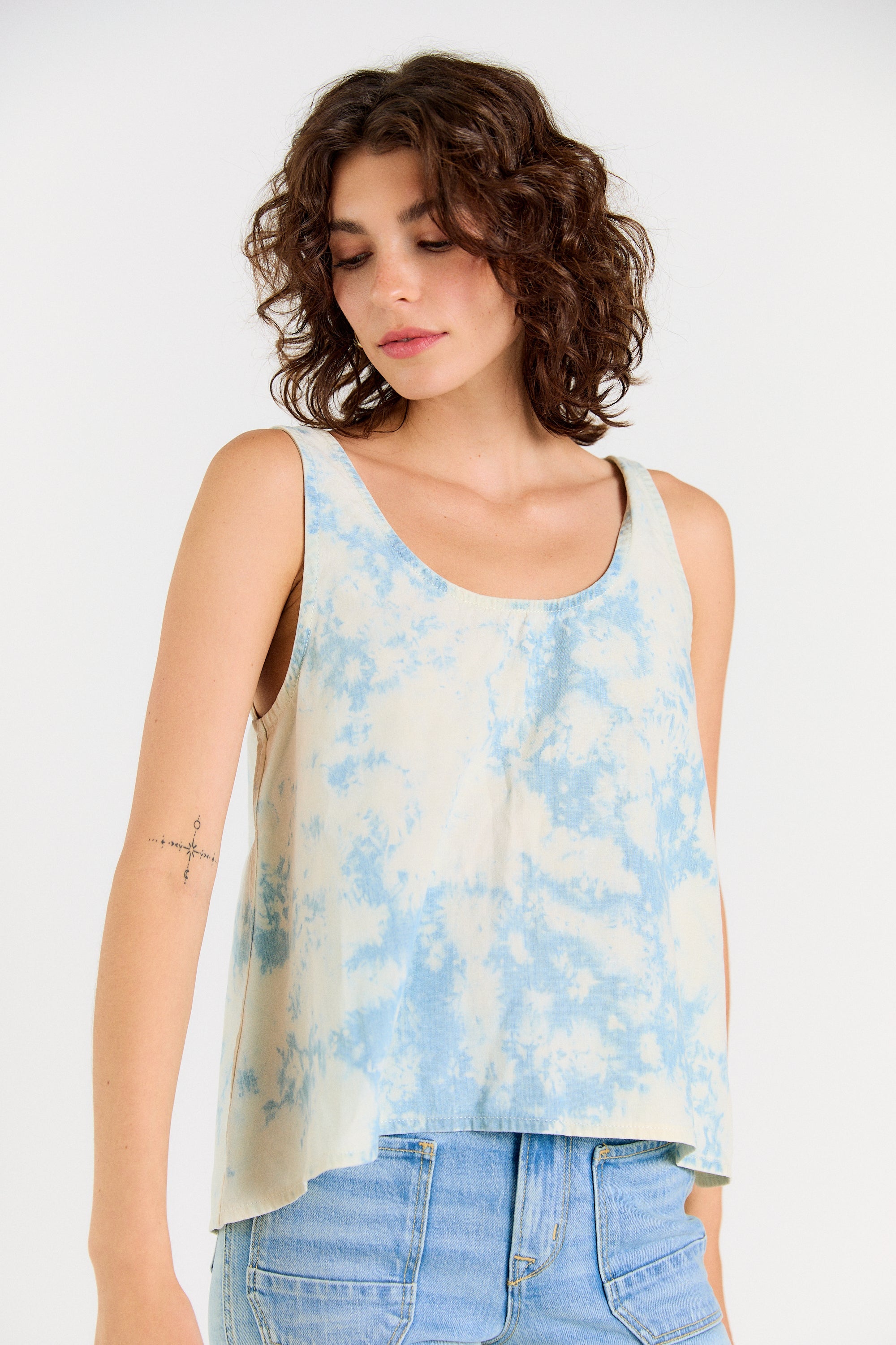 Wabi Sabi Crop Tank - Sky Wash