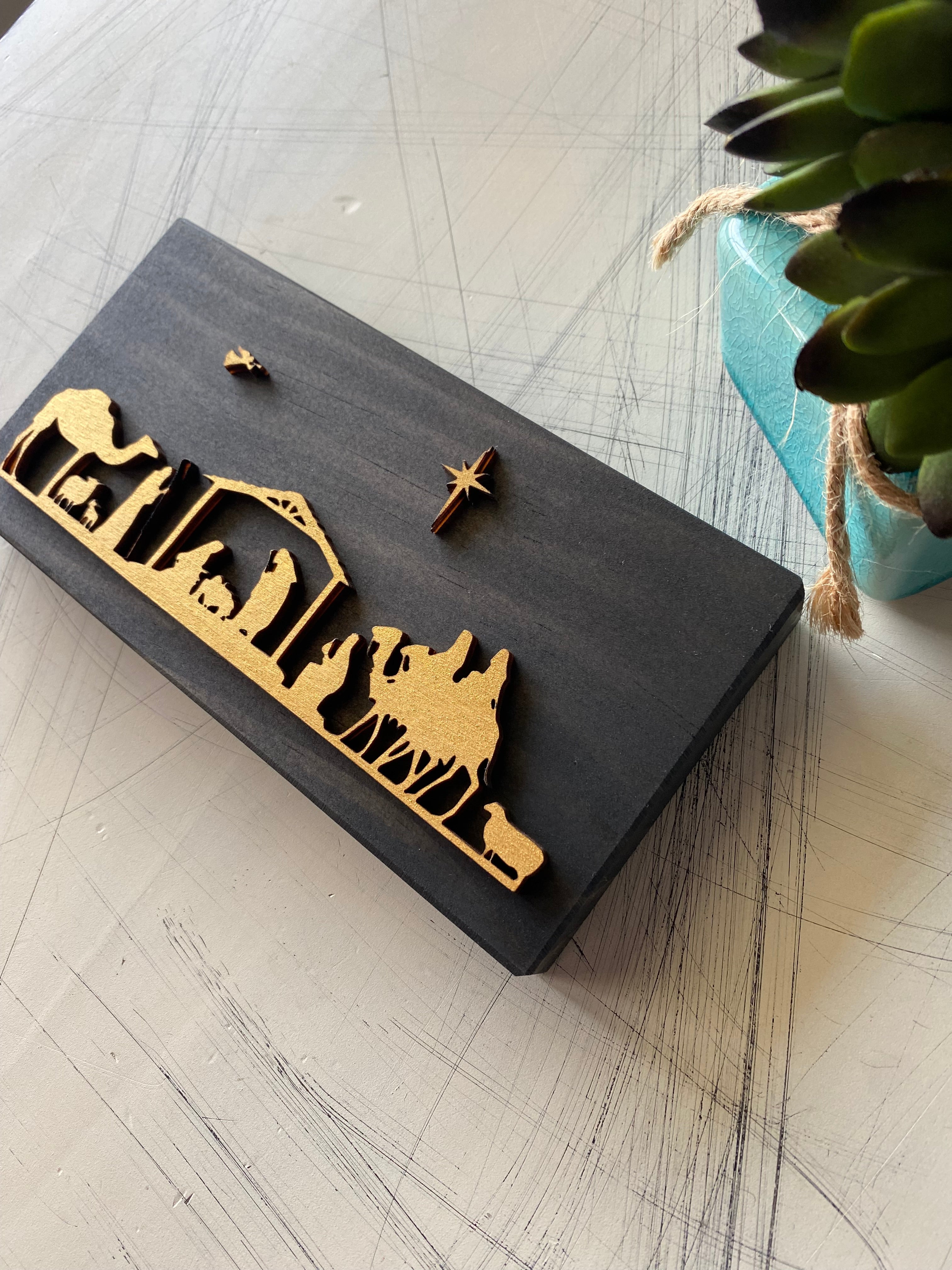 Nativity scene wood mini sign