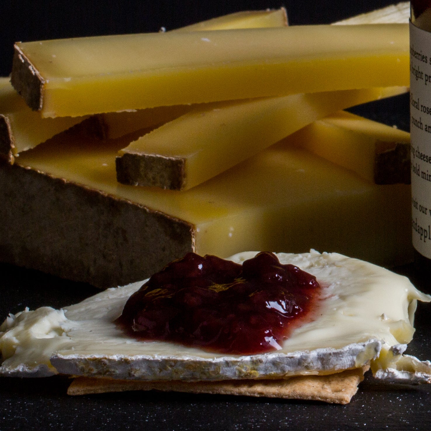 Raspberry Rose Conserve