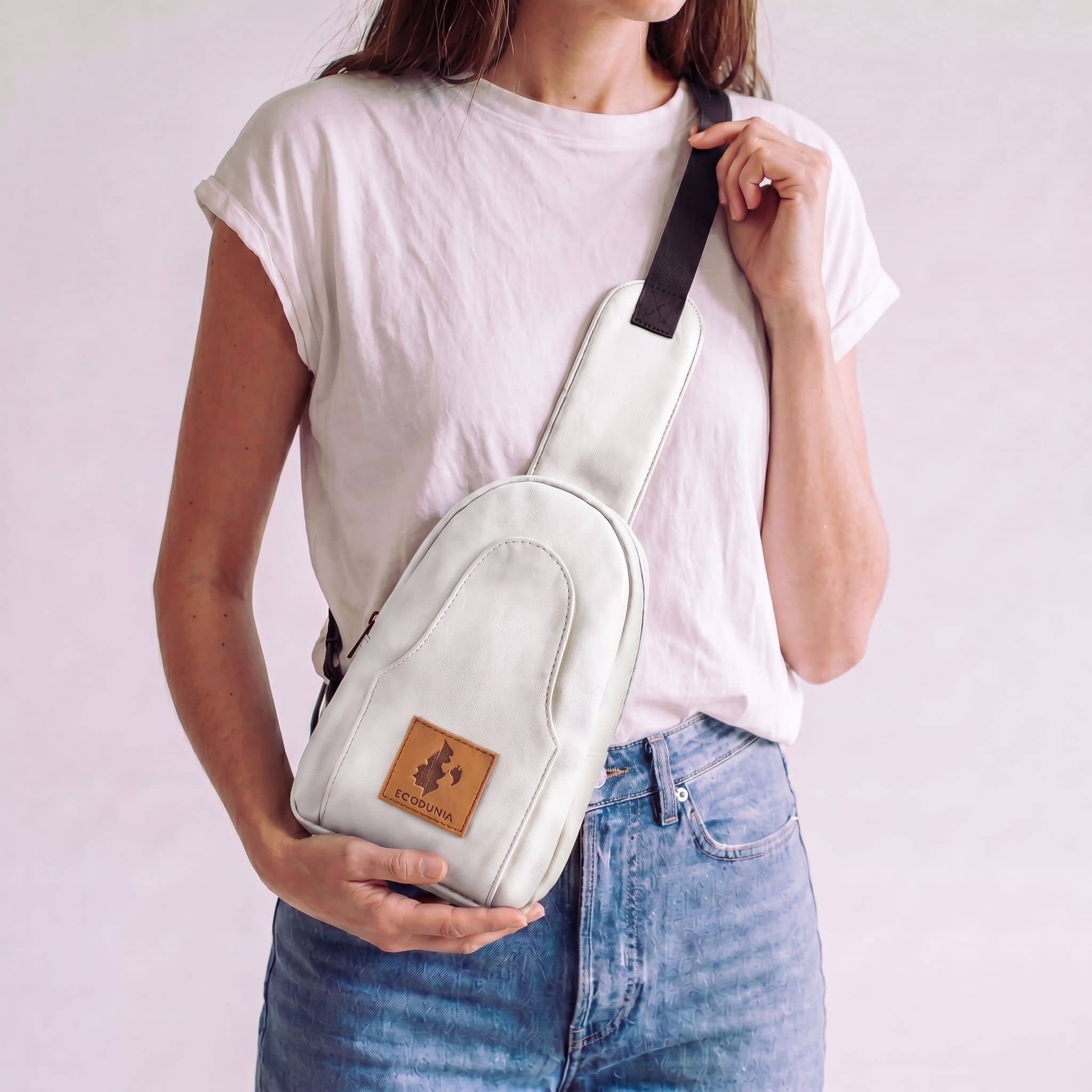 Small Vegan Leather Crossbody Sling Bag | Buru
