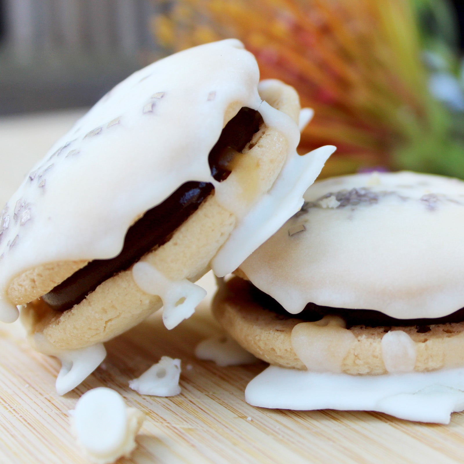 Tequila Lime Alfajores (16 Pack) – Citrus & Dulce de Leche Cookies