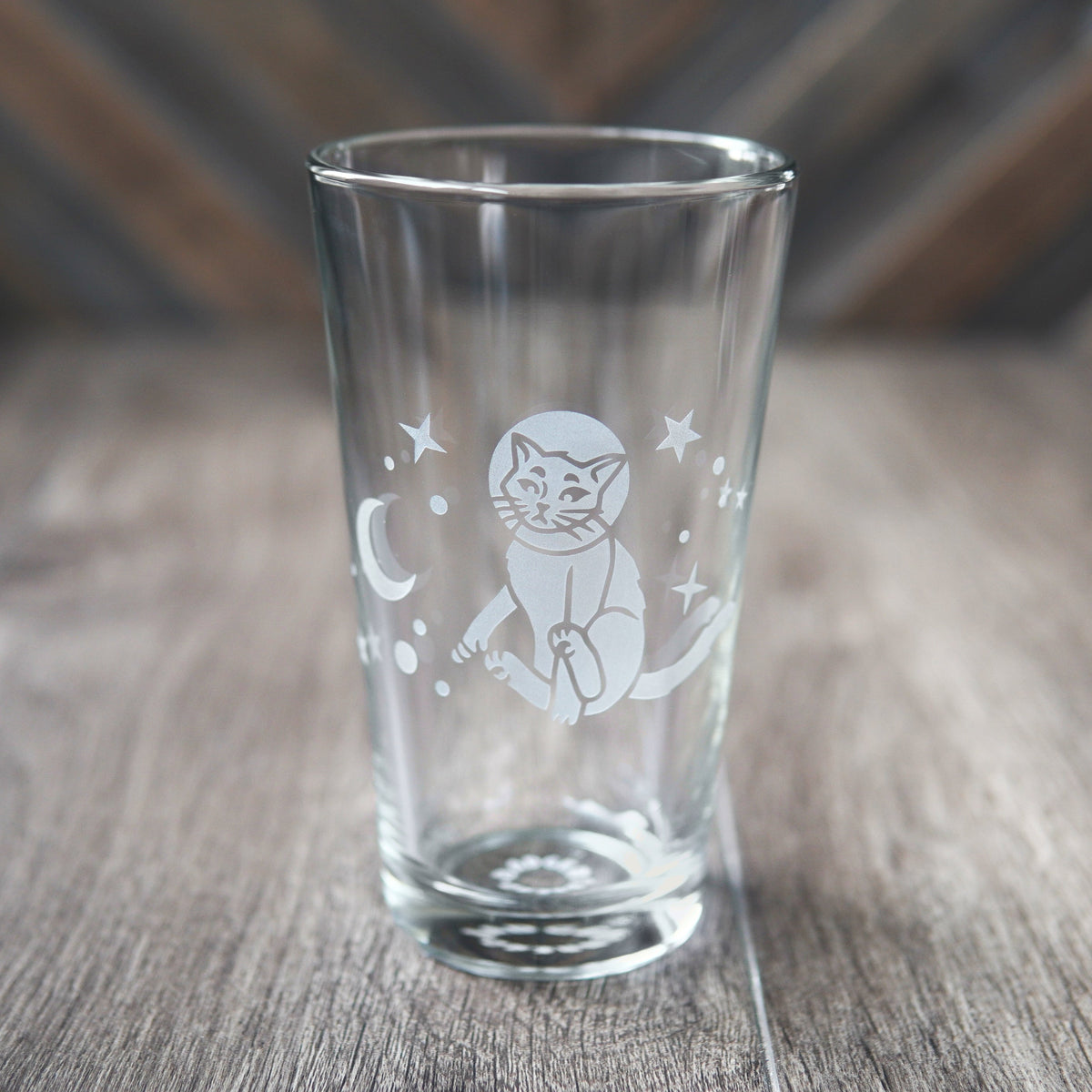 Astronaut Cat Beer Pint Glass - etched glassware