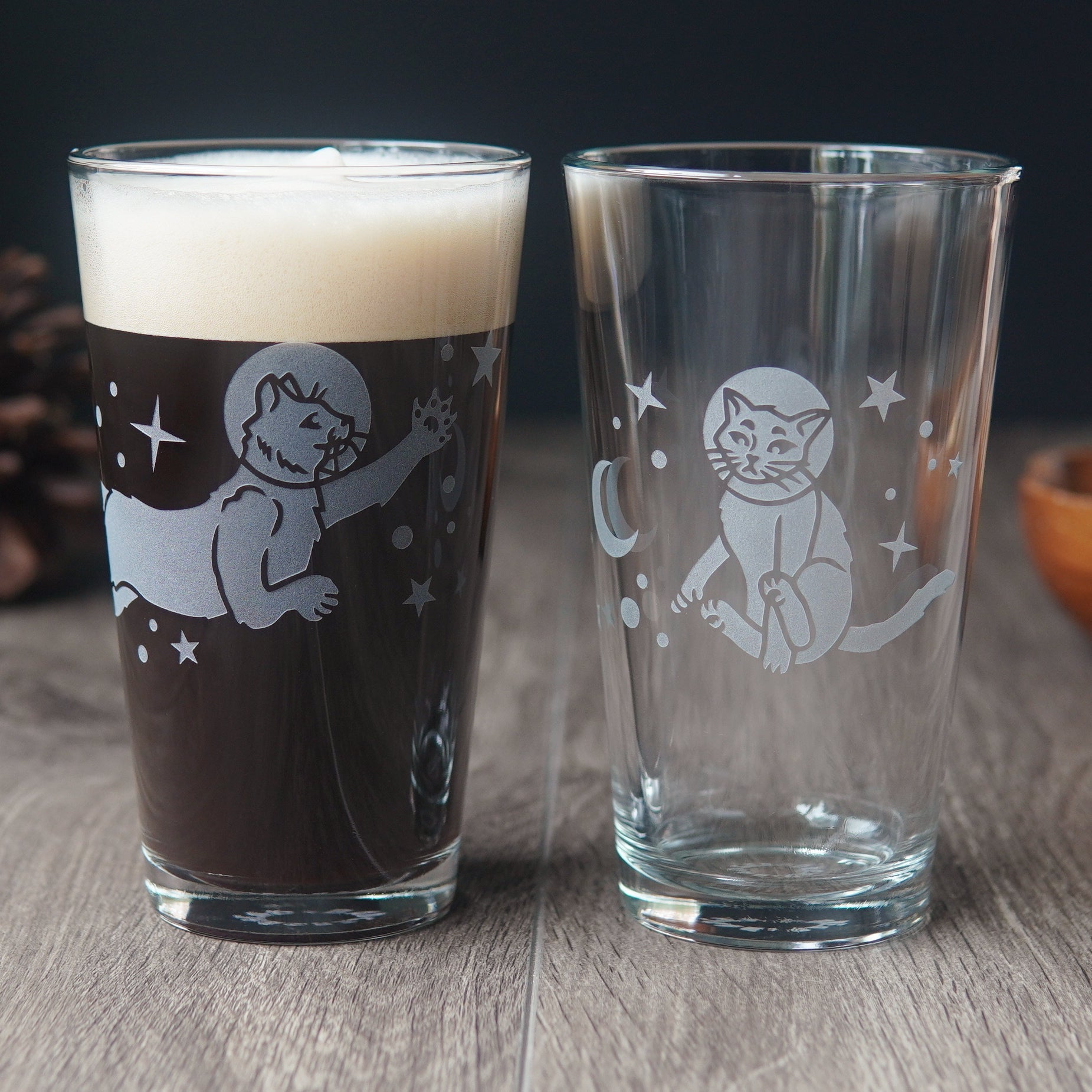 Astronaut Cat Beer Pint Glass - etched glassware