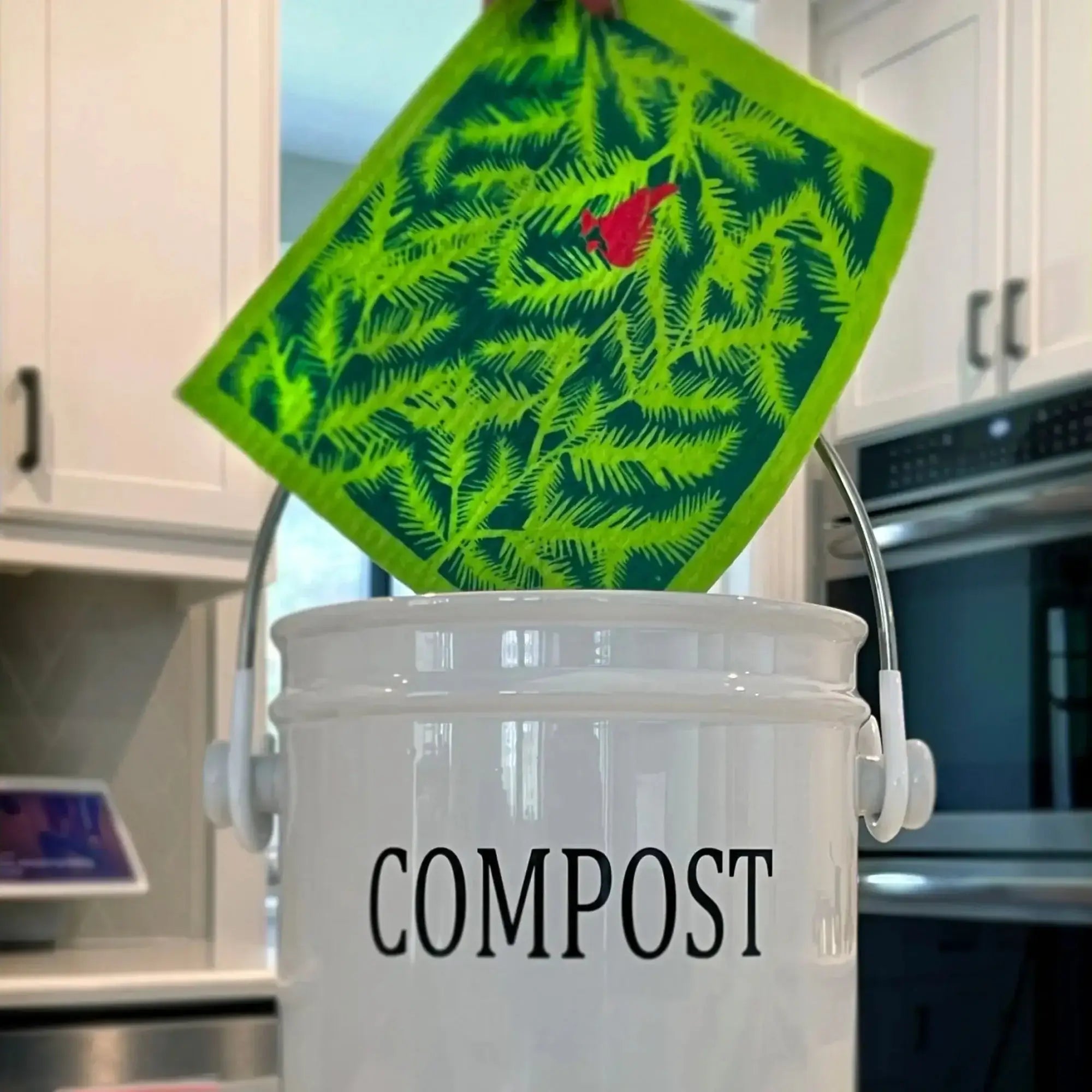 Red Cardinal Evergreen Branches | Eco-friendly Swedish Dishcloth-Soak iT Up