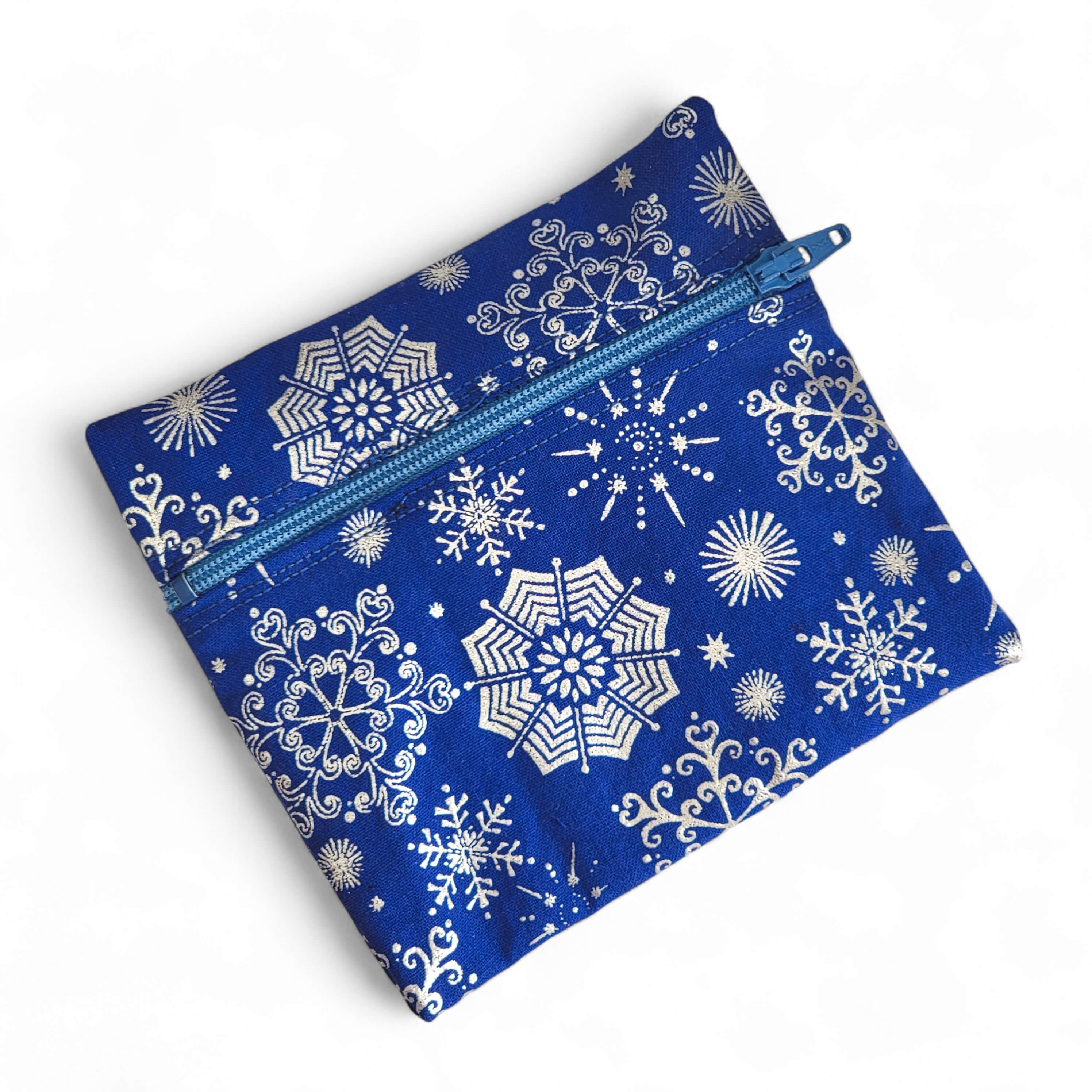 Menstrual Cup Pouch w/Zipper- Winter Themes