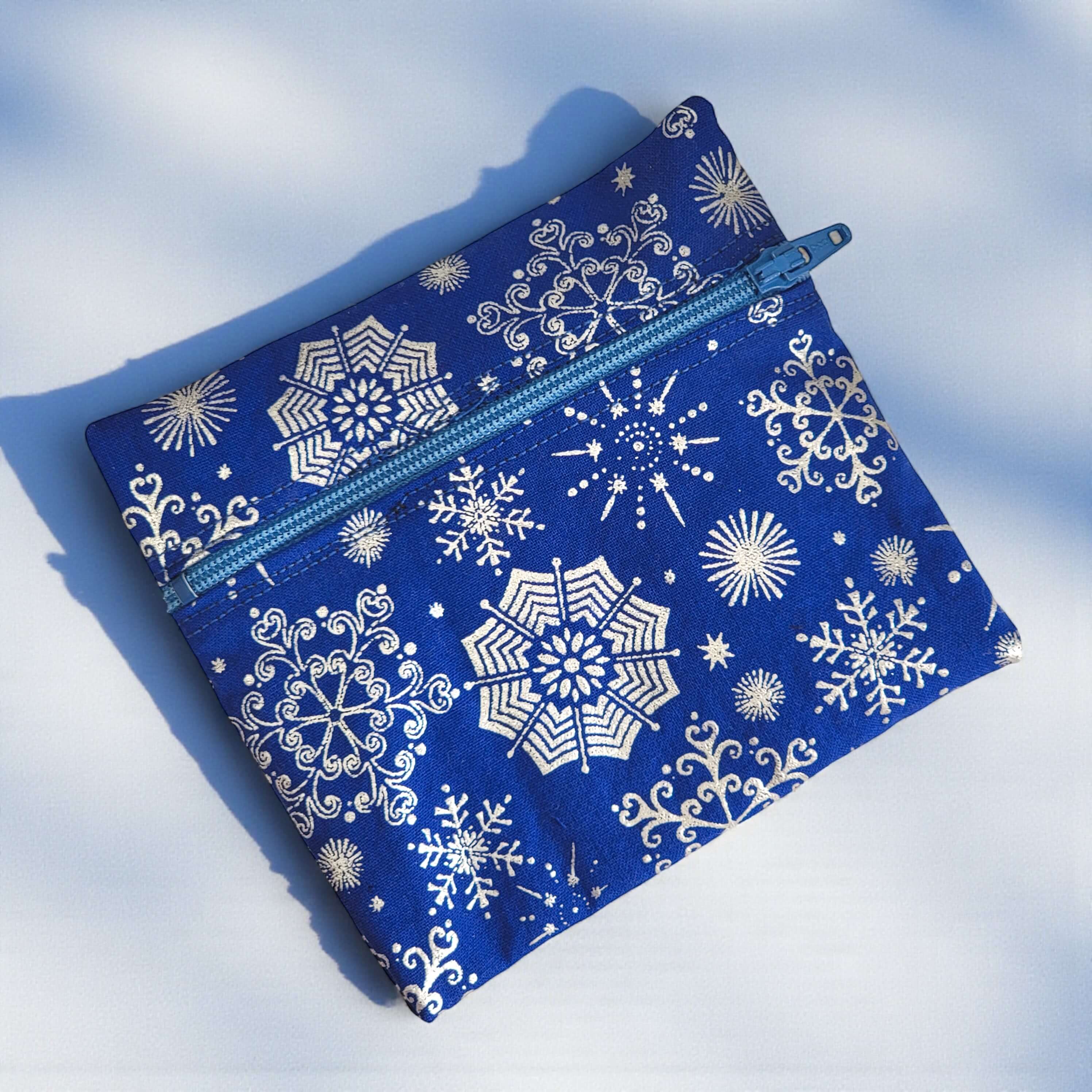 Menstrual Cup Pouch w/Zipper- Winter Themes