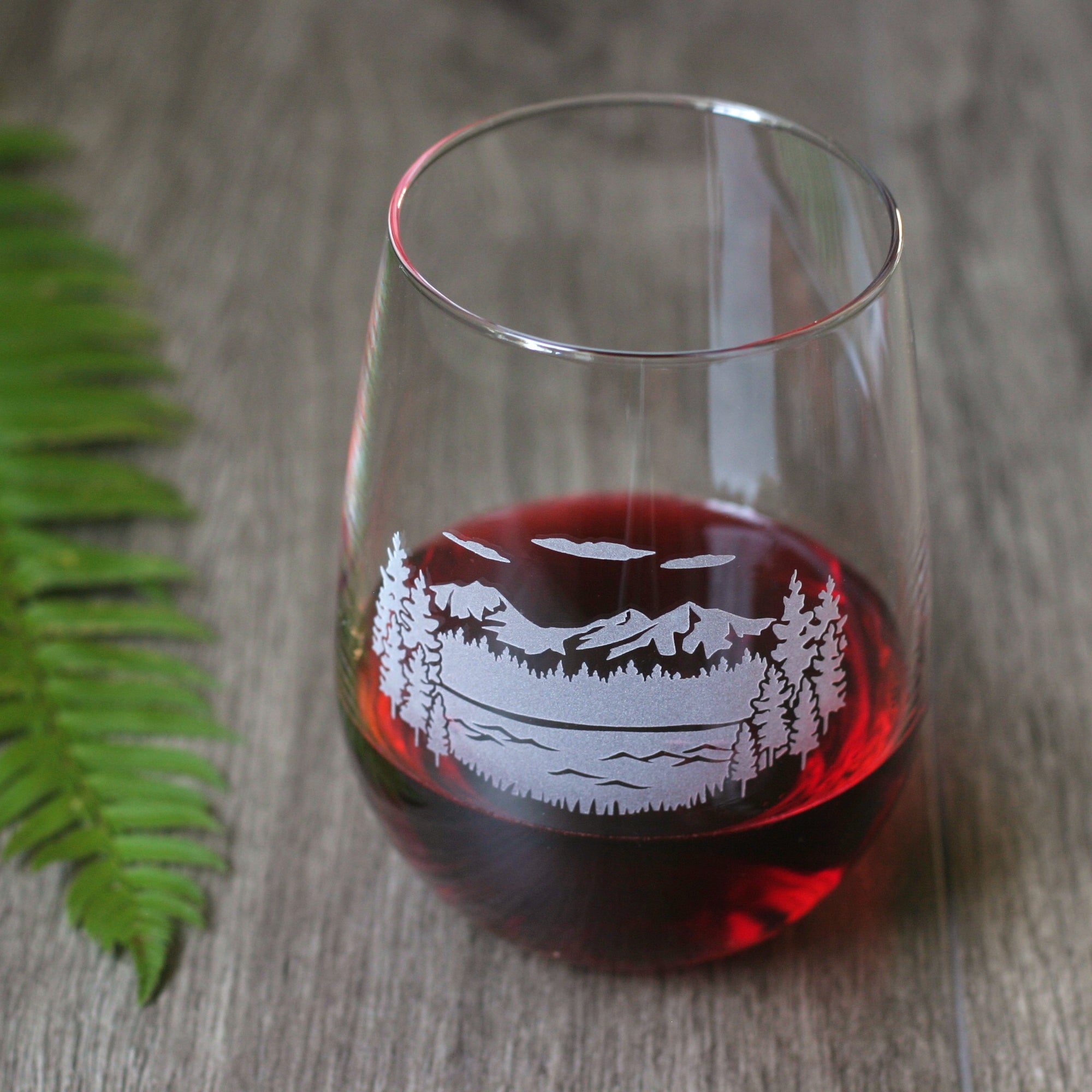 Mountain Trail Stemless Wine Glass - etched glassware